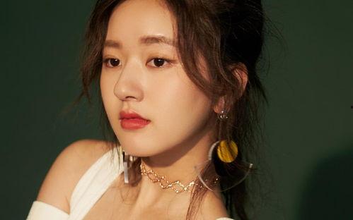 赵露思微博 明星照片,清新魅力引网友热议